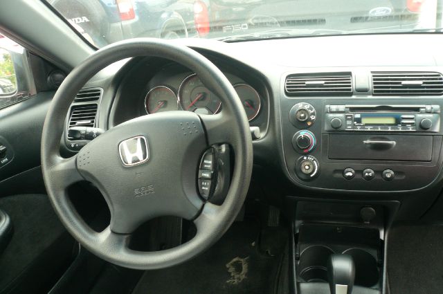 Honda Civic 2004 photo 1