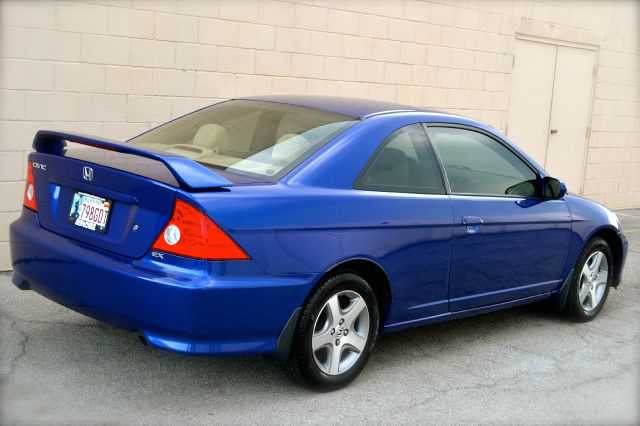 Honda Civic 2004 photo 2