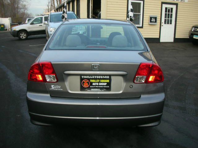 Honda Civic 2004 photo 3