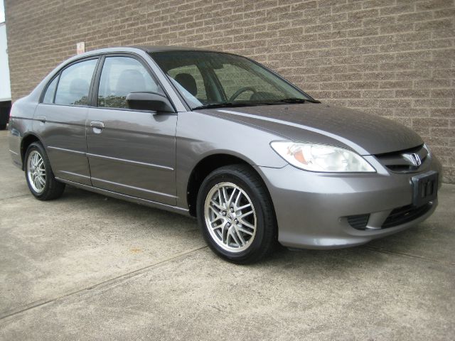 Honda Civic 2004 photo 2