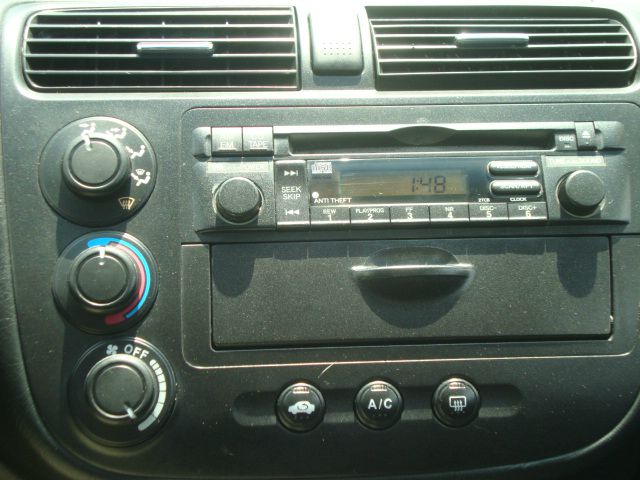 Honda Civic 2004 photo 3