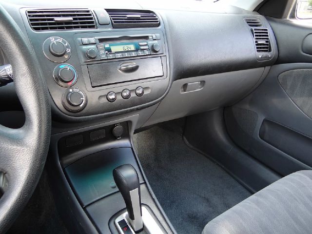 Honda Civic 2004 photo 15