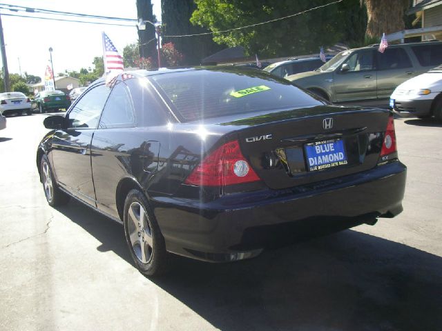 Honda Civic 2004 photo 2