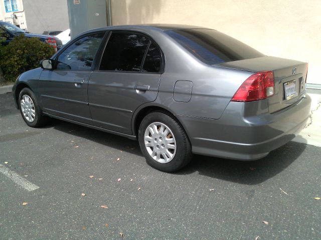 Honda Civic 2004 photo 4