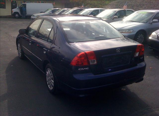 Honda Civic 2004 photo 2