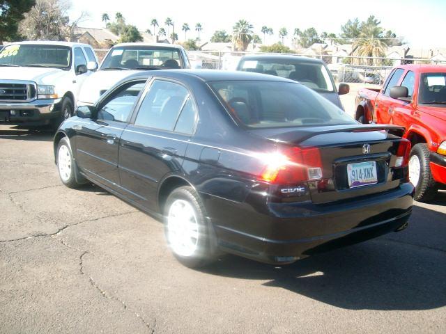 Honda Civic 2004 photo 2