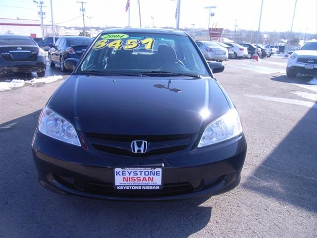 Honda Civic 2004 photo 2