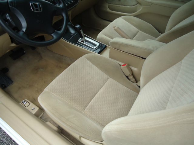 Honda Civic 2004 photo 2