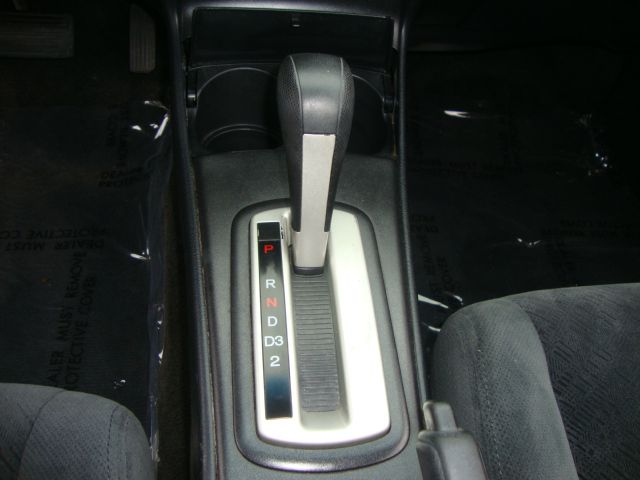 Honda Civic 2004 photo 2