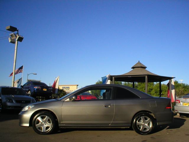 Honda Civic 2004 photo 2