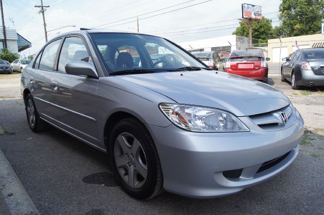 Honda Civic 2004 photo 2