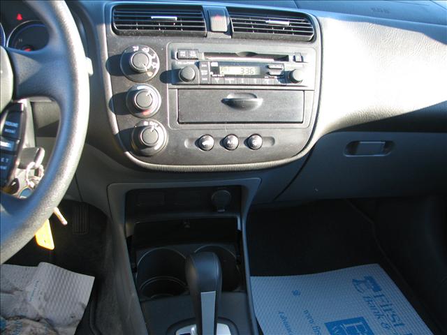 Honda Civic 2004 photo 2