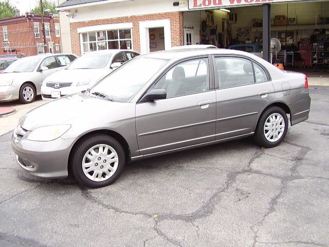 Honda Civic 2004 photo 4