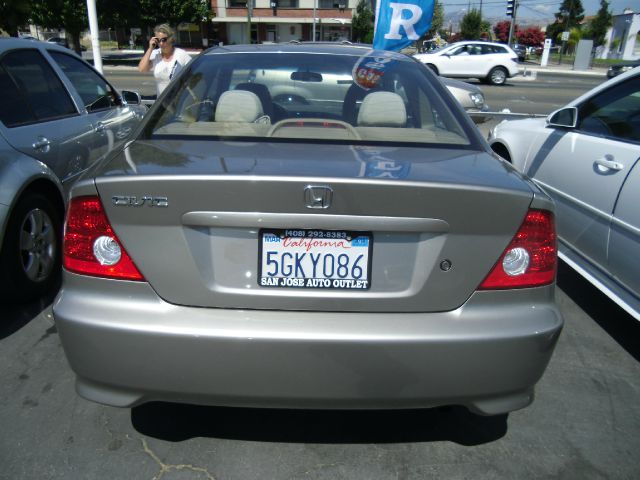 Honda Civic 2004 photo 3