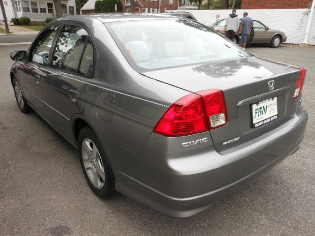 Honda Civic 2004 photo 2