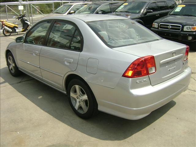 Honda Civic 2004 photo 4