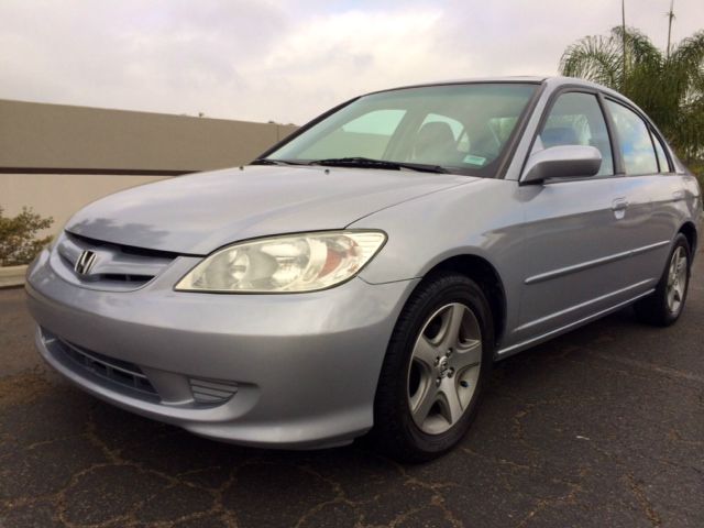 Honda Civic 2004 photo 2