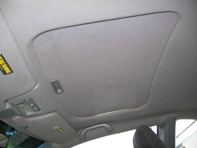 Honda Civic 2004 photo 2