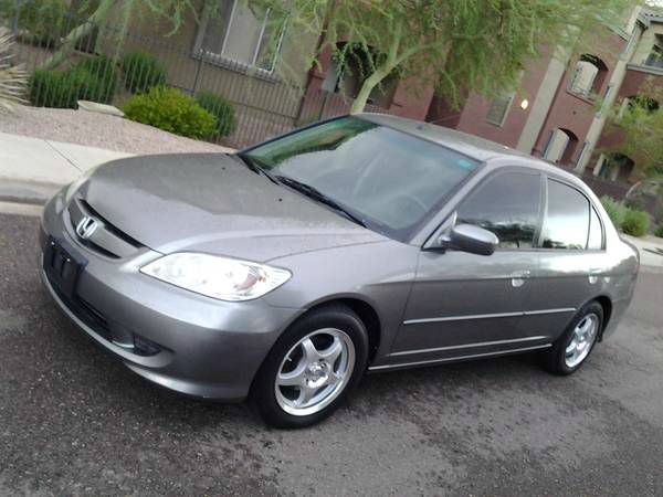 Honda Civic 2004 photo 2