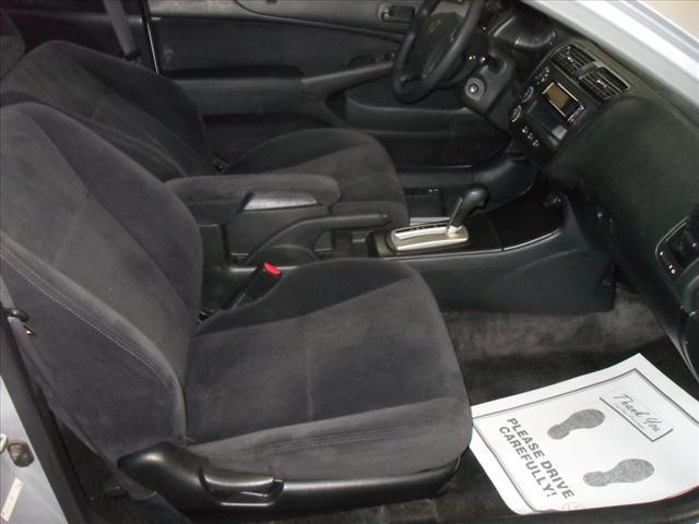 Honda Civic 2004 photo 1