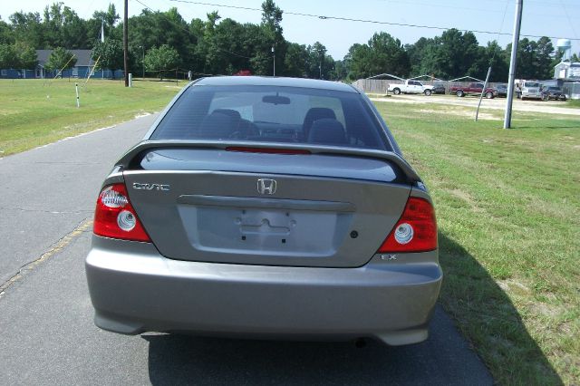 Honda Civic 2004 photo 2