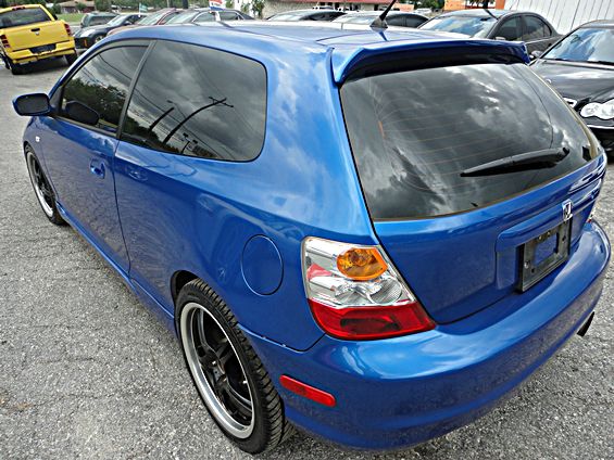 Honda Civic 2004 photo 1