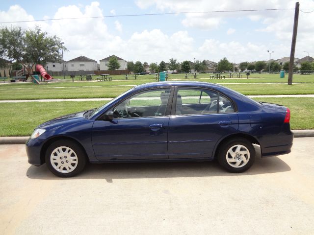 Honda Civic 2dr Reg Cab 120.5 WB Sedan