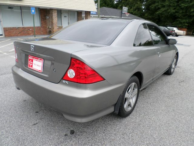 Honda Civic 2004 photo 2