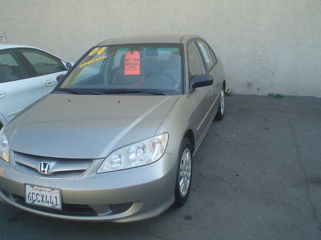 Honda Civic 2dr Reg Cab 120.5 WB Sedan