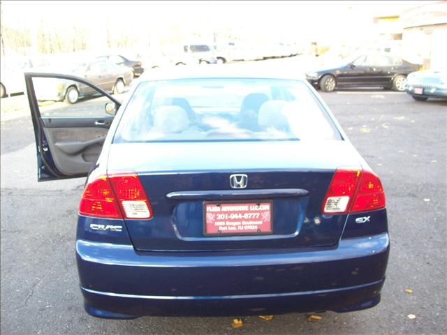 Honda Civic 2004 photo 1