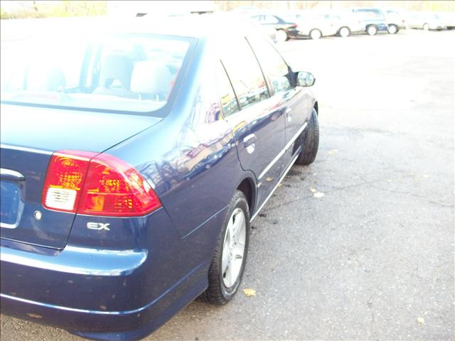 Honda Civic 2004 photo 2