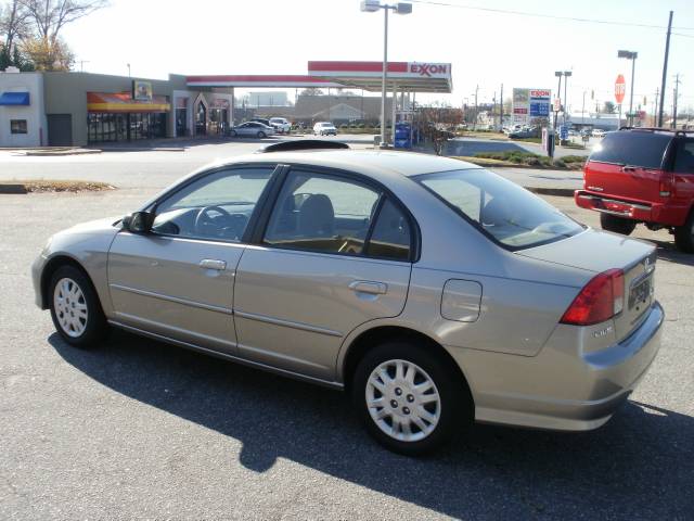 Honda Civic 2004 photo 3