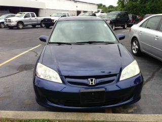 Honda Civic 2004 photo 2