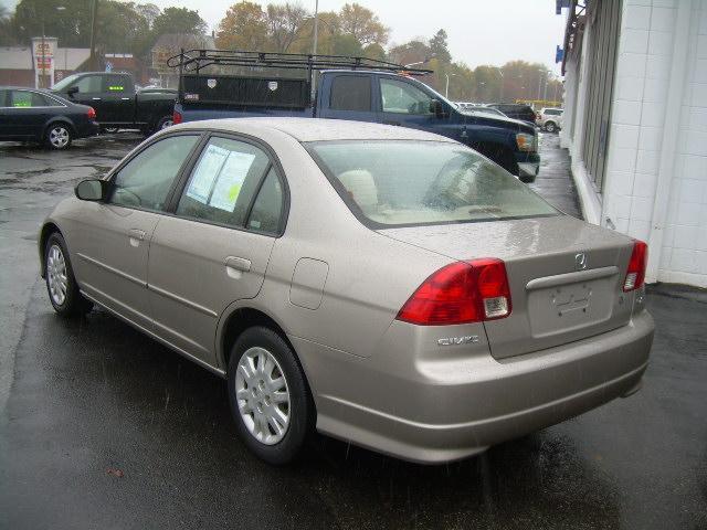 Honda Civic 2004 photo 2