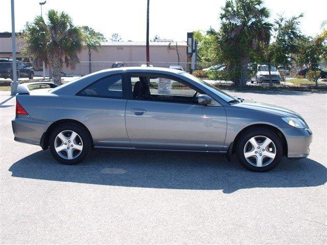 Honda Civic 2004 photo 1