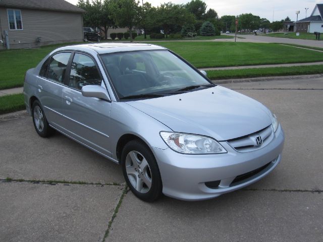 Honda Civic 2004 photo 1