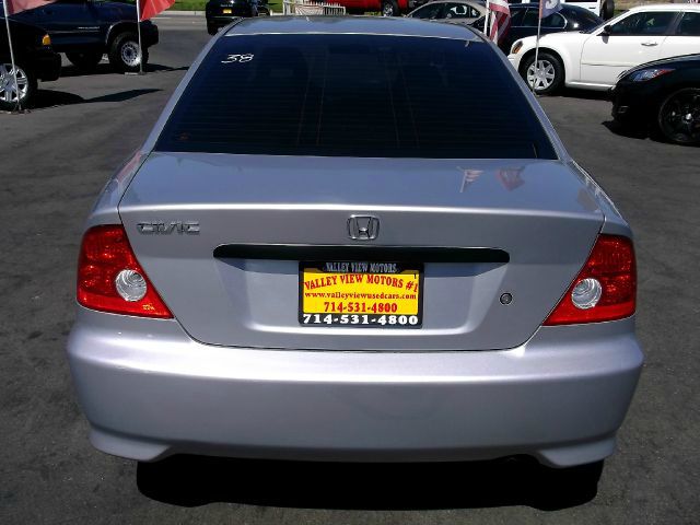 Honda Civic 2005 photo 2