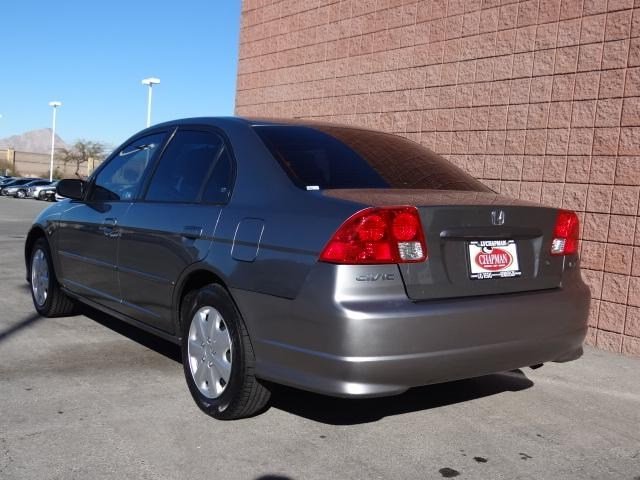 Honda Civic 2005 photo 2