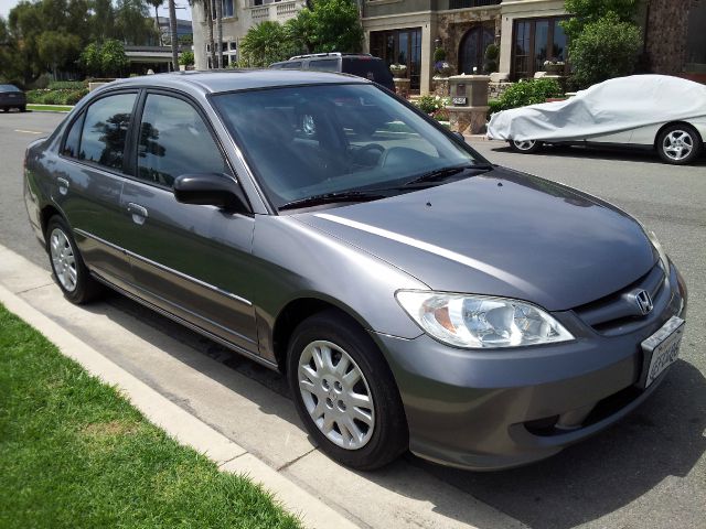 Honda Civic 2005 photo 2