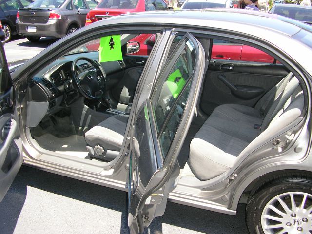 Honda Civic 2005 photo 1