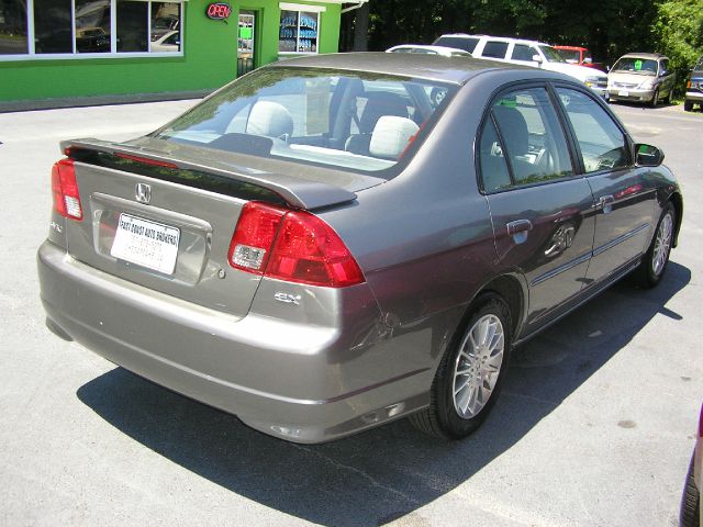 Honda Civic 2005 photo 3