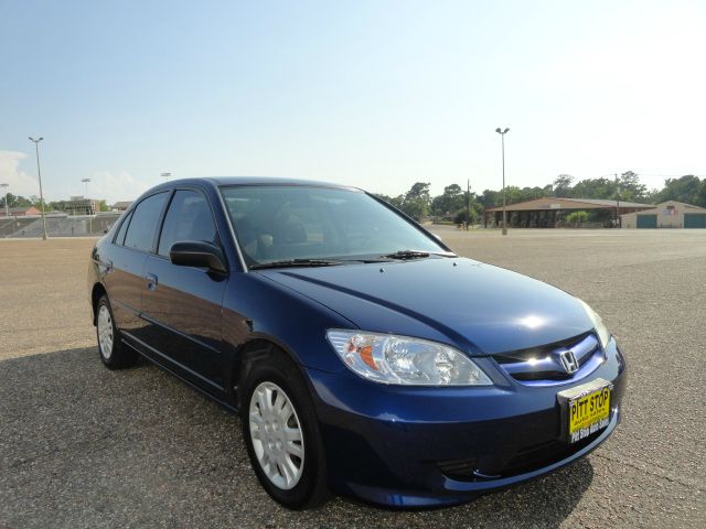 Honda Civic 2dr Reg Cab 120.5 WB Sedan