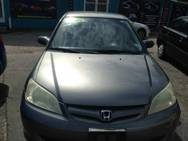 Honda Civic 2005 photo 2