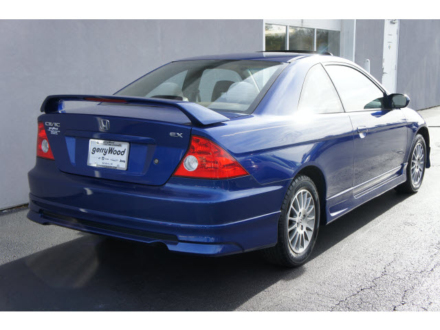 Honda Civic 2005 photo 5