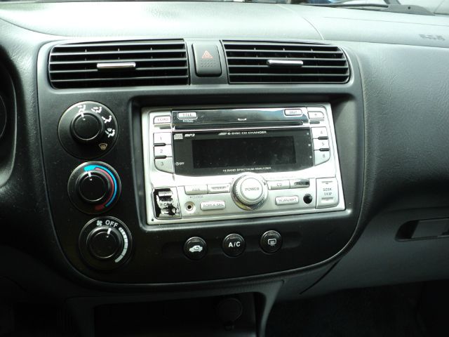 Honda Civic 2005 photo 3