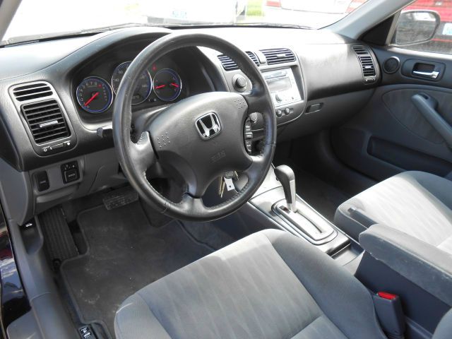 Honda Civic 2005 photo 3