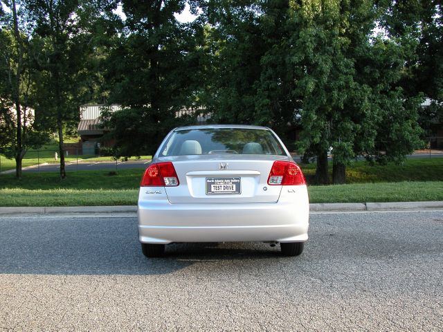 Honda Civic 2005 photo 3