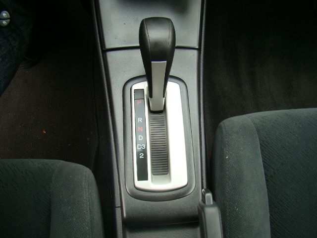 Honda Civic 2005 photo 12