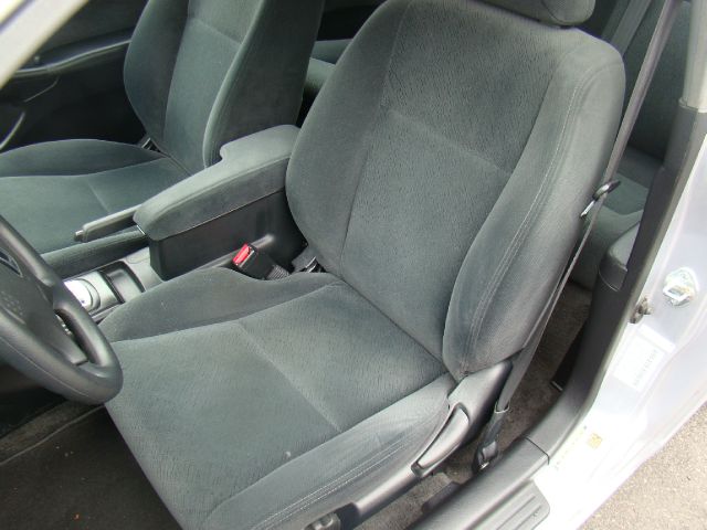 Honda Civic 2005 photo 16