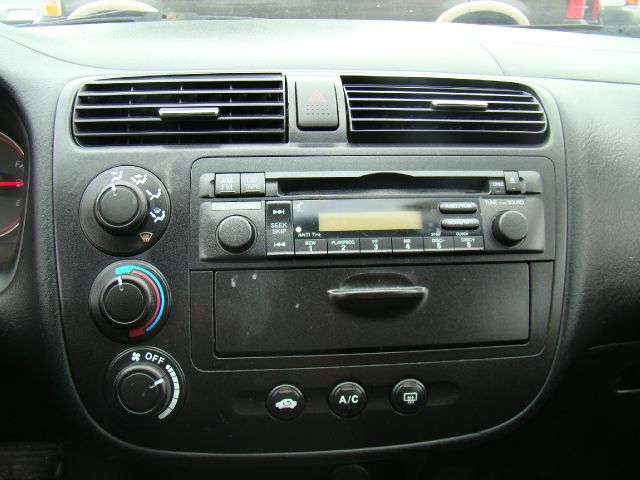 Honda Civic 2005 photo 7